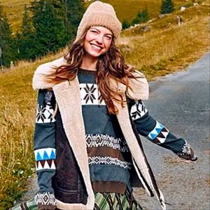 We the free sweater ski holiday swit sweater thermal cozy classic Small NWT